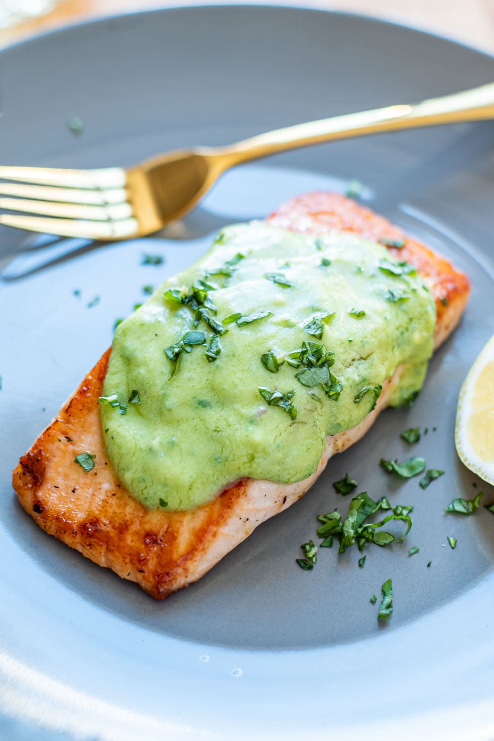 Pan-Seared Salmon with Avocado Basil Sauce