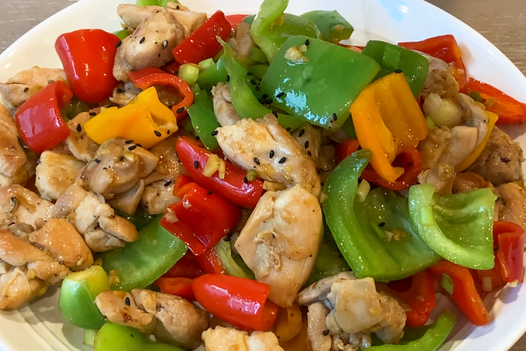 Stir-Fried Garlic Chicken with Bell Peppers