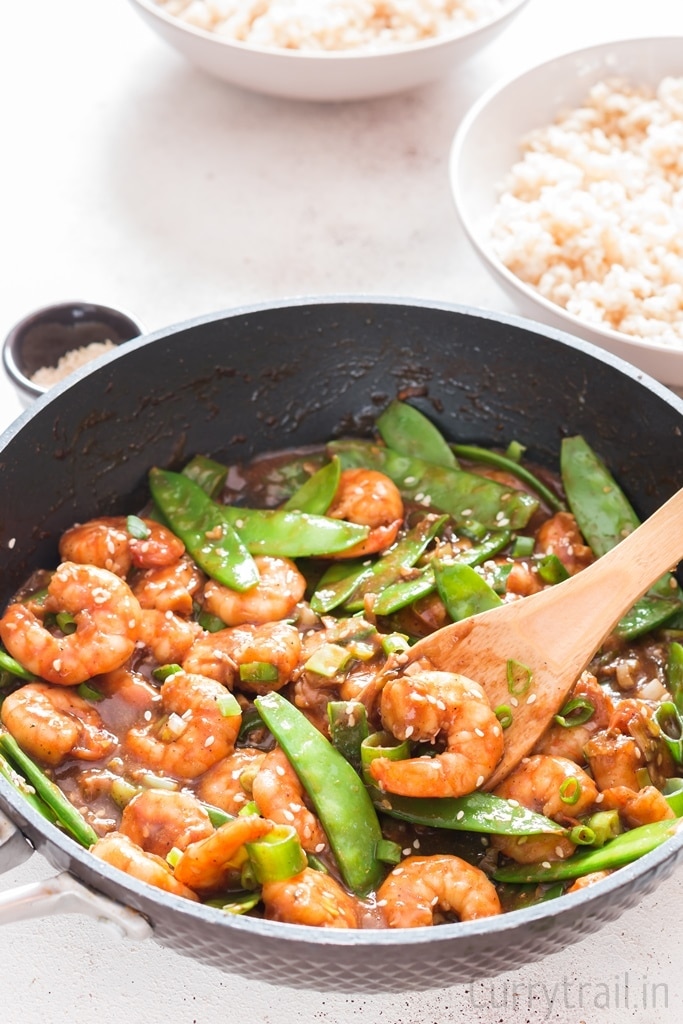 Stir-Fried Black Rice with Garlic Shrimp and Snow Peas