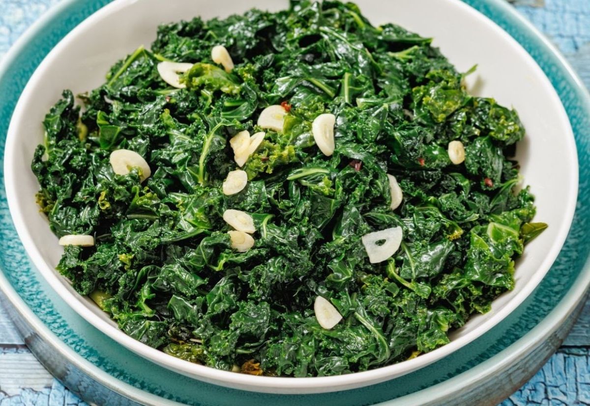 Sautéed Ethiopian Kale with Garlic and Niter Kibbeh