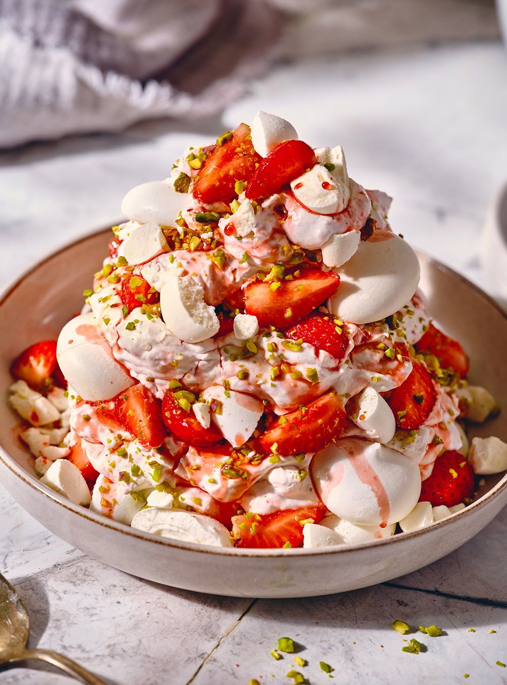 Baked Eton Mess with Strawberries and Meringue Crumble