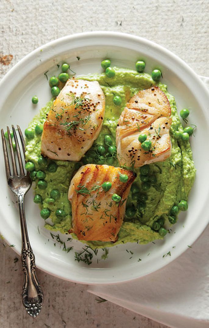 Pan-Fried Cod with Pea Purée and Mint