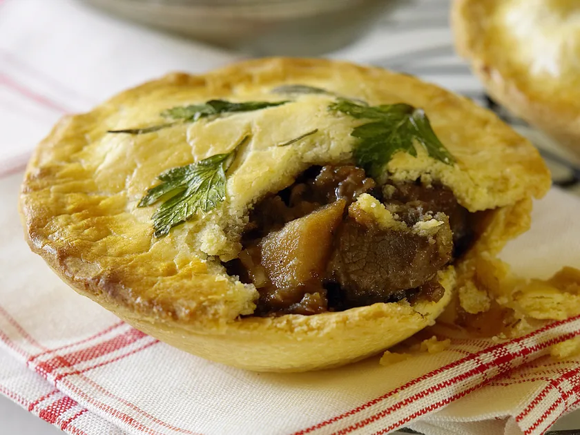Oven-Baked Lamb Meat Pies with Rosemary and Thyme