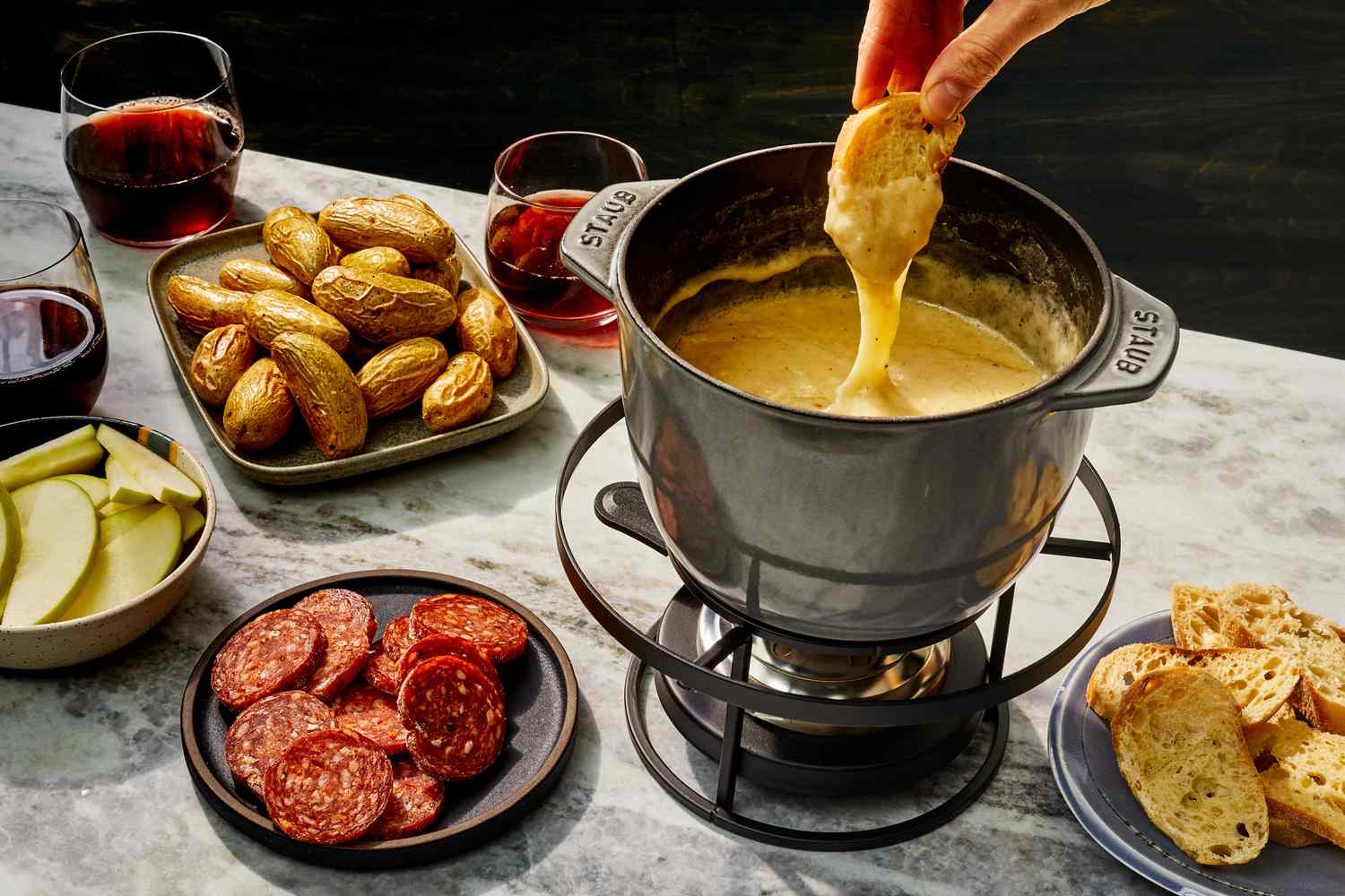 Fondue Pot with Garlic-Herb House Dressing