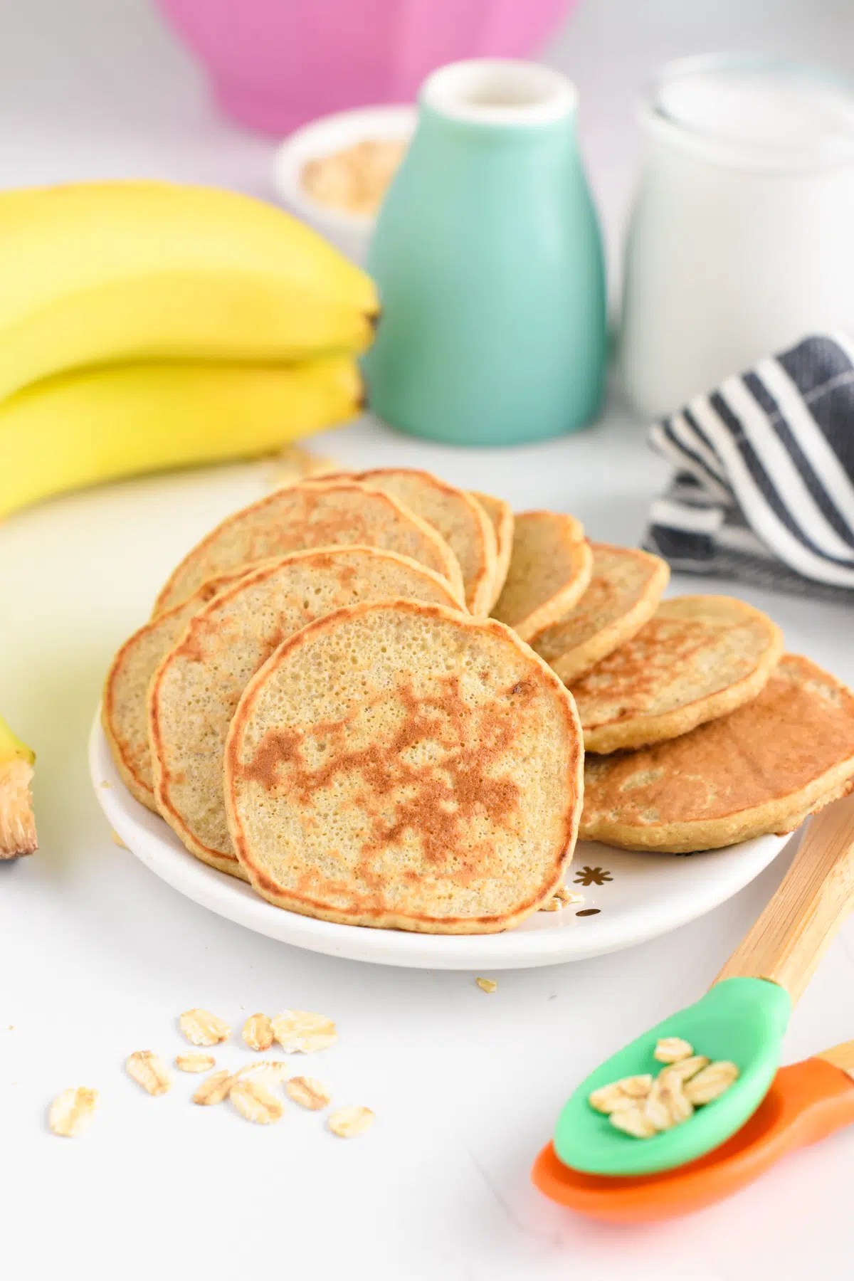 Kid-Friendly Banana Oat Pancakes