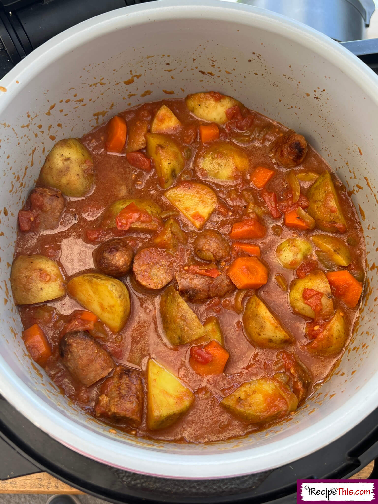 Curried Sausage Stew with Tomato and Onion