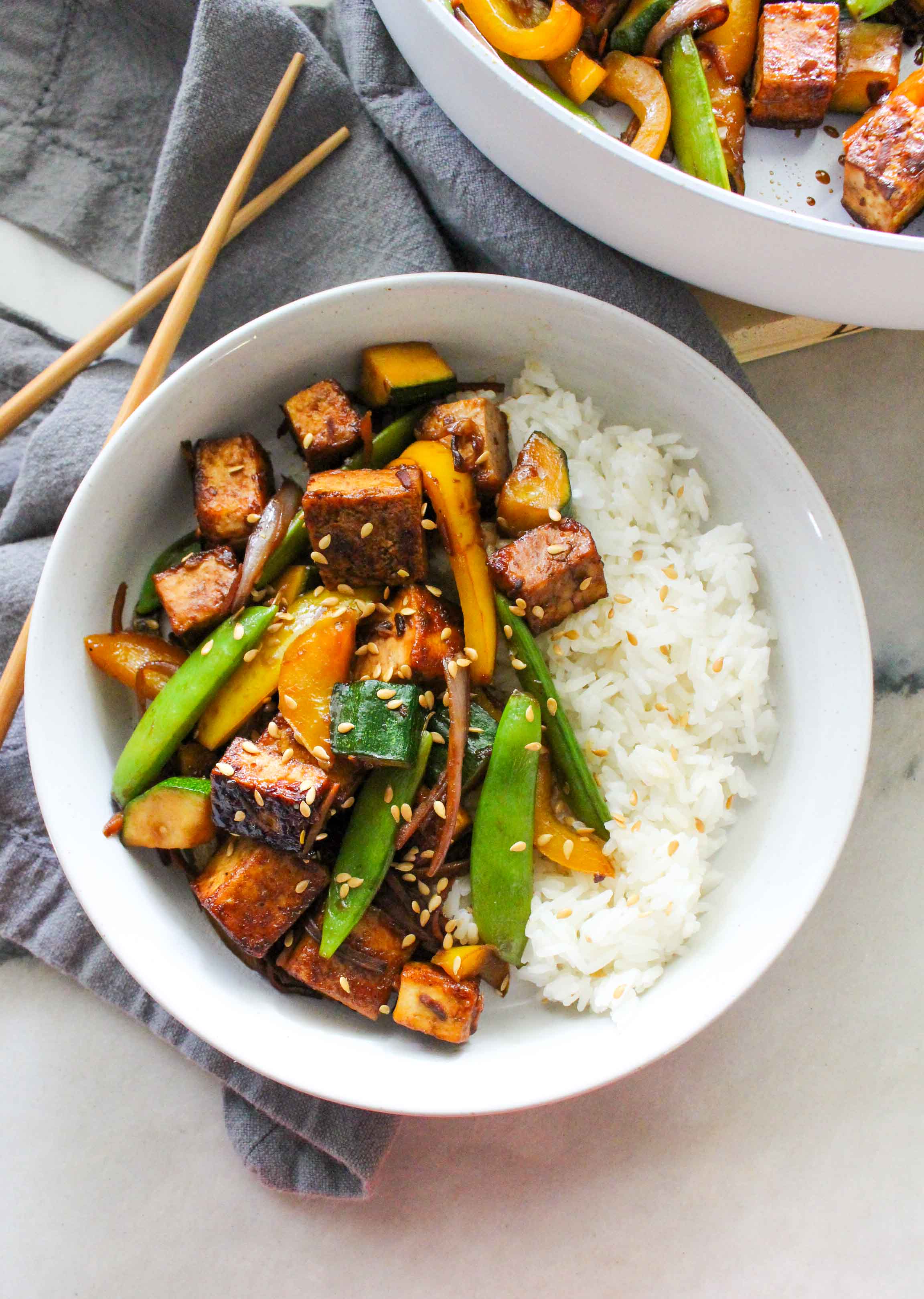 Vegetarian Stir-Fry with Tofu, Snap Peas, and Cashews