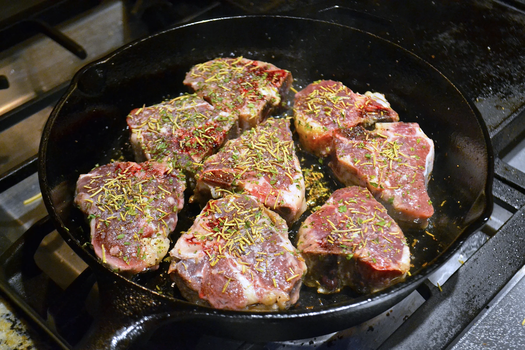 Pan-Fried Lamb Chops with Mint and Rosemary