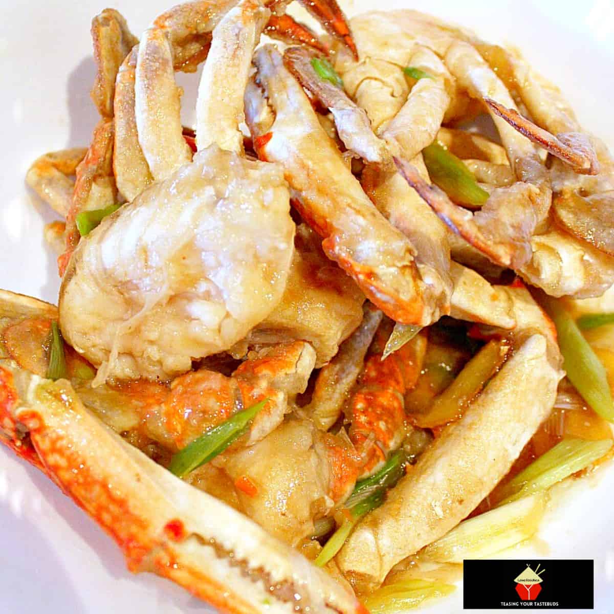 Shanghai-Style Steamed Crab with Shaoxing Wine and Ginger