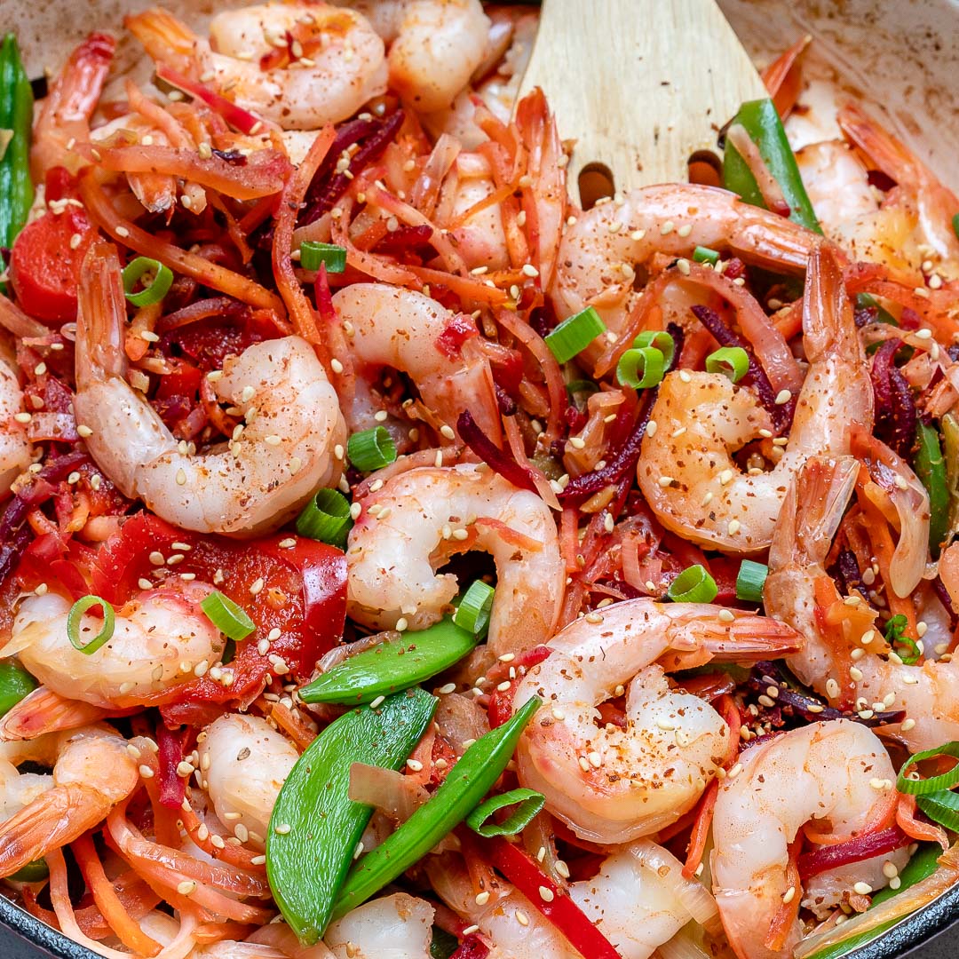 Quick Stir-Fried Regional Shrimp with Garlic and Chili