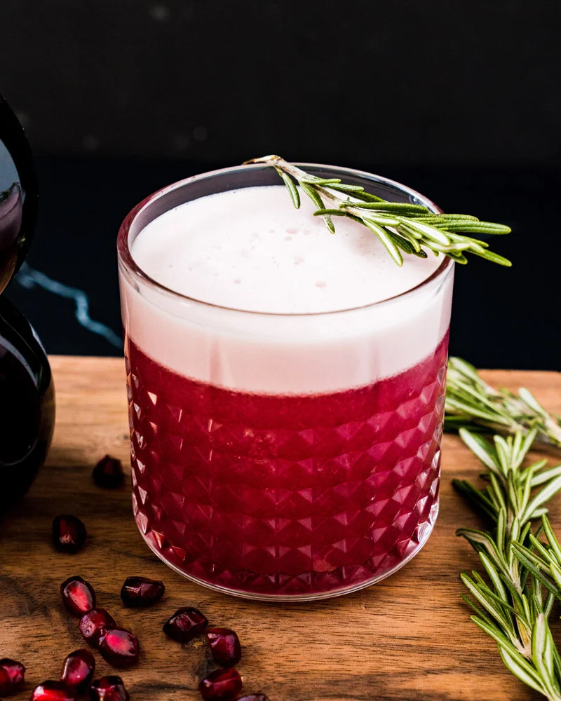 Spiced Pomegranate Gin Fizz with Fresh Citrus