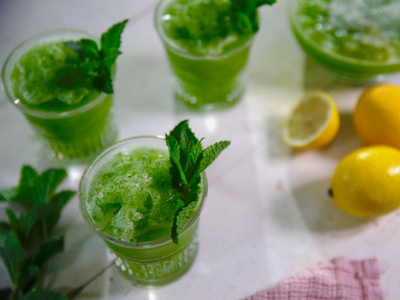 Icy Mint Lemonade Sparkler