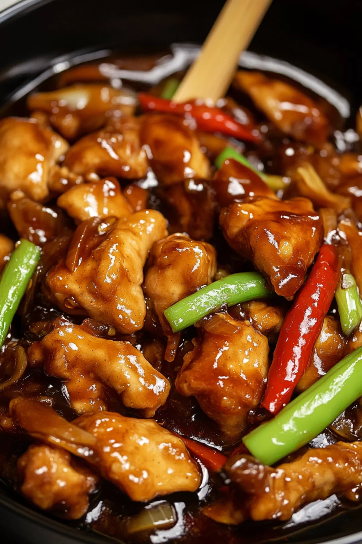 Stir-Fried Chicken with Spicy Garlic Asian Sauce
