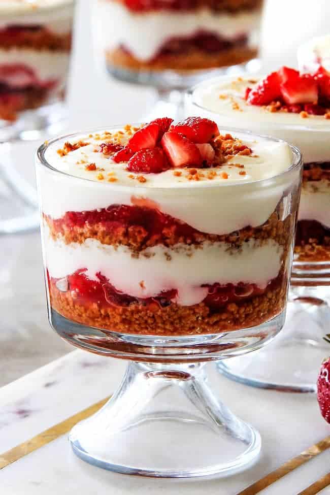 No-Bake Popular Strawberry Cheesecake Parfaits