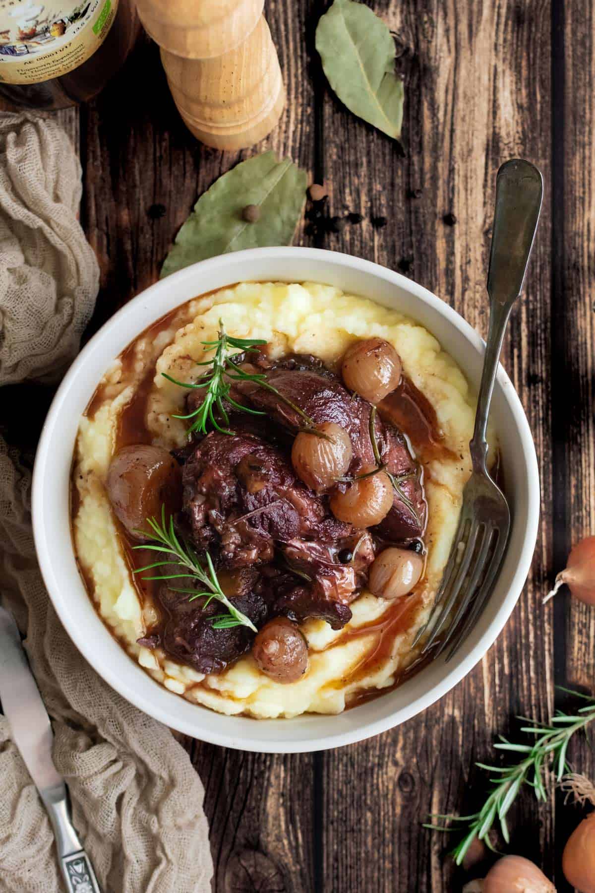 Slow-Simmered Lamb Stifado with Pearl Onions and Red Wine