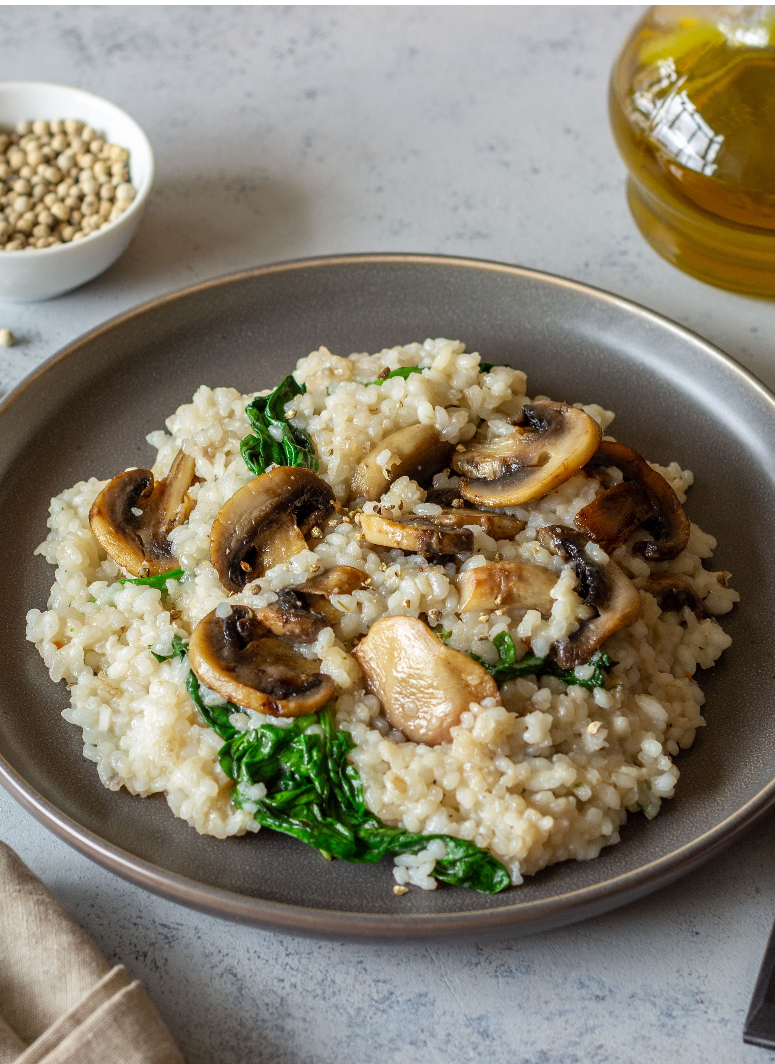 University-Inspired Creamy Mushroom and Spinach Risotto