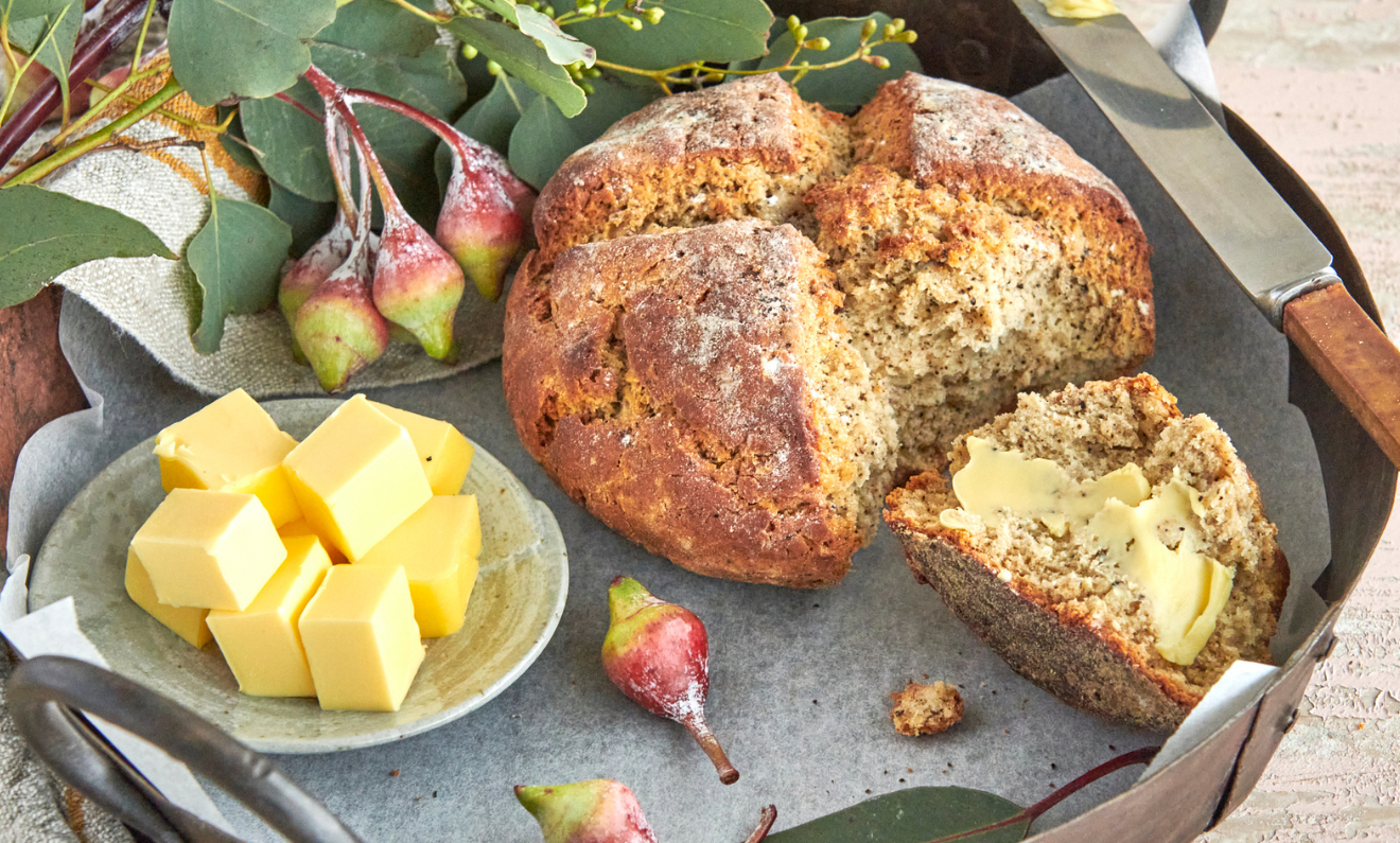 Tasmanian Pepperberry and Wattleseed Damper Bread