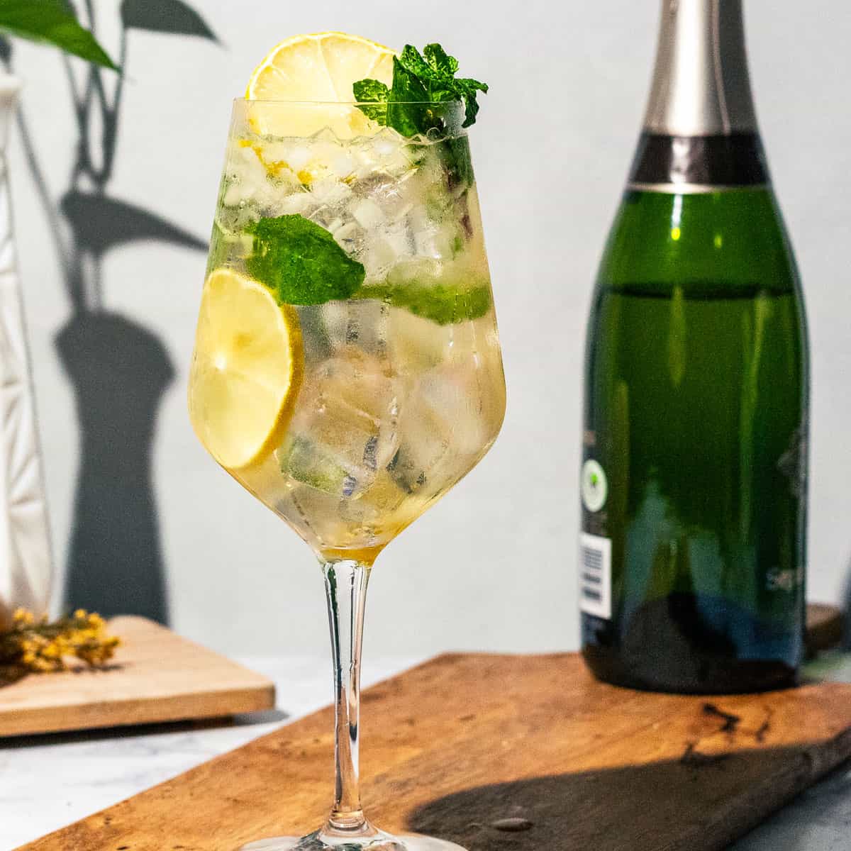 Elderflower and Mint Limoncello Spritz