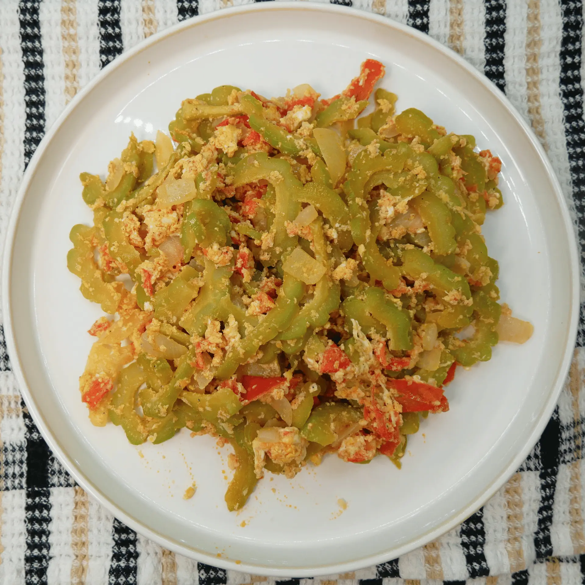 Sautéed Bitter Melon with Eggs and Onions