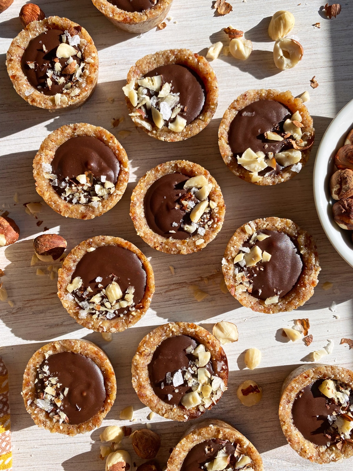 No-Bake Chocolate Hazelnut Fudge Cups