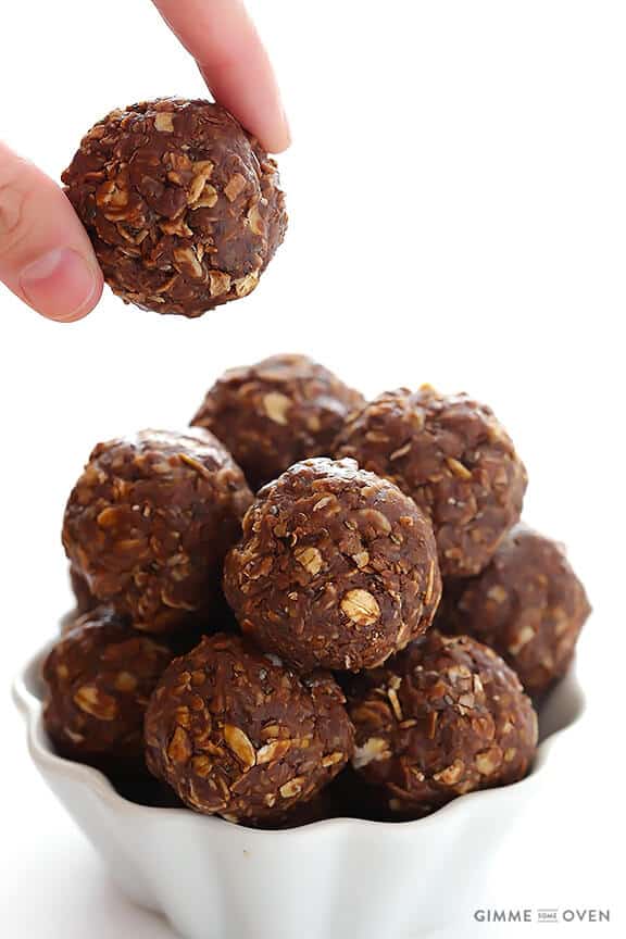 Bored.com-Inspired No-Bake Chocolate Peanut Butter Energy Bites