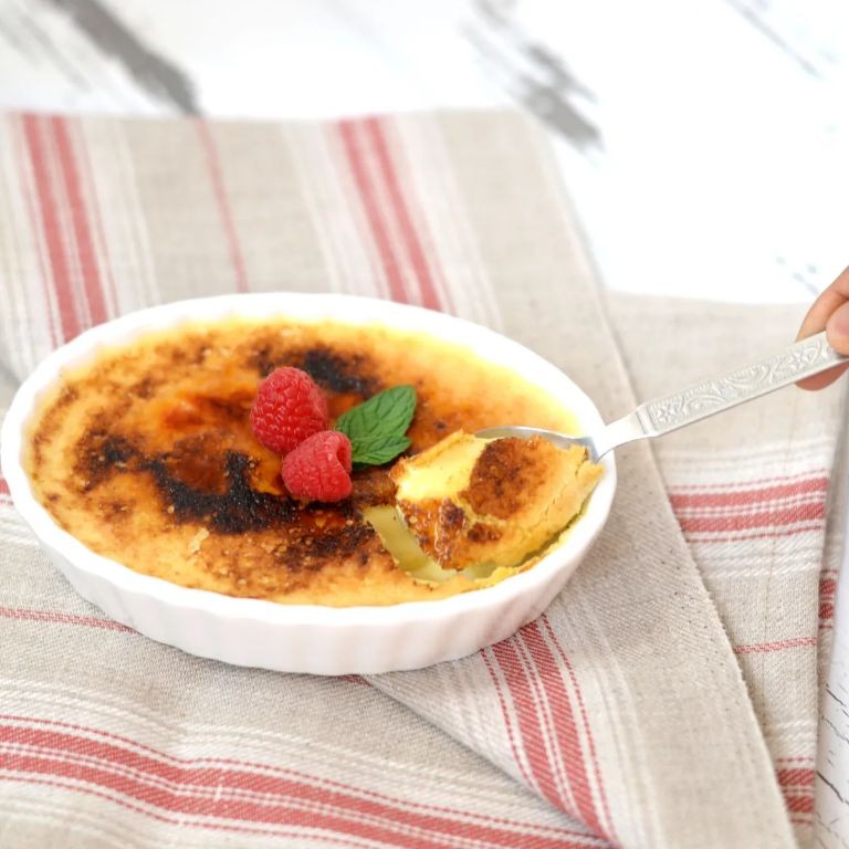 Saffron-Infused Creme Brulee with Vanilla Bean