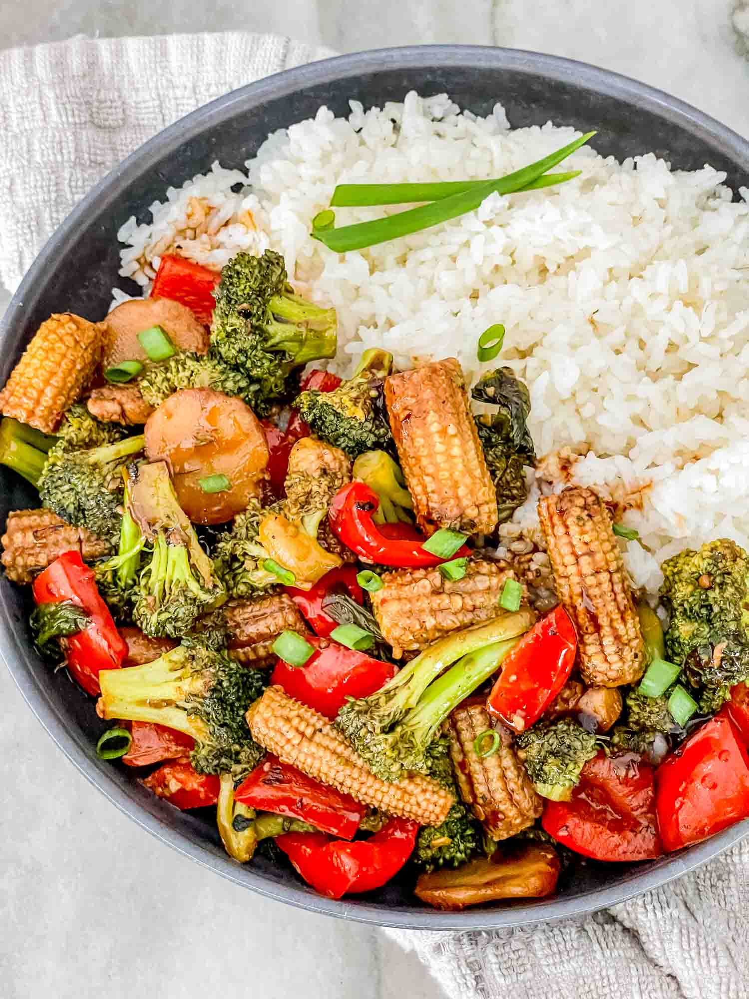 Mini Vegetable Stir-Fry Rice Bowls with Teriyaki Sauce