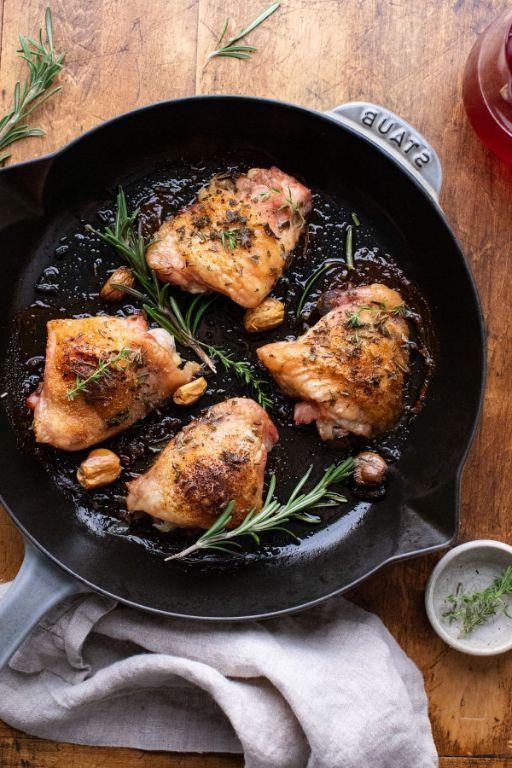 Garlic and Rosemary Pan-Seared Chicken Thighs