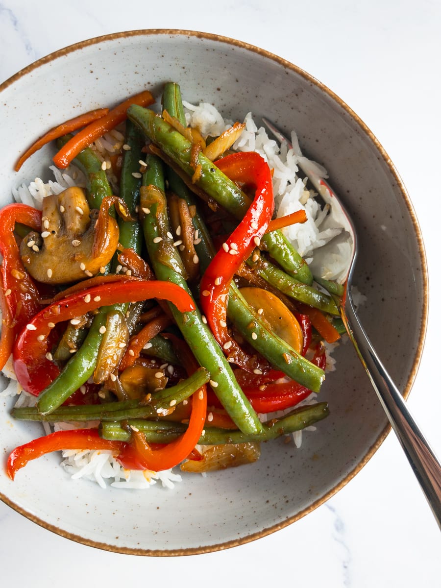 Vegetable Stir-Fry with Garlic and Ginger Soy Sauce