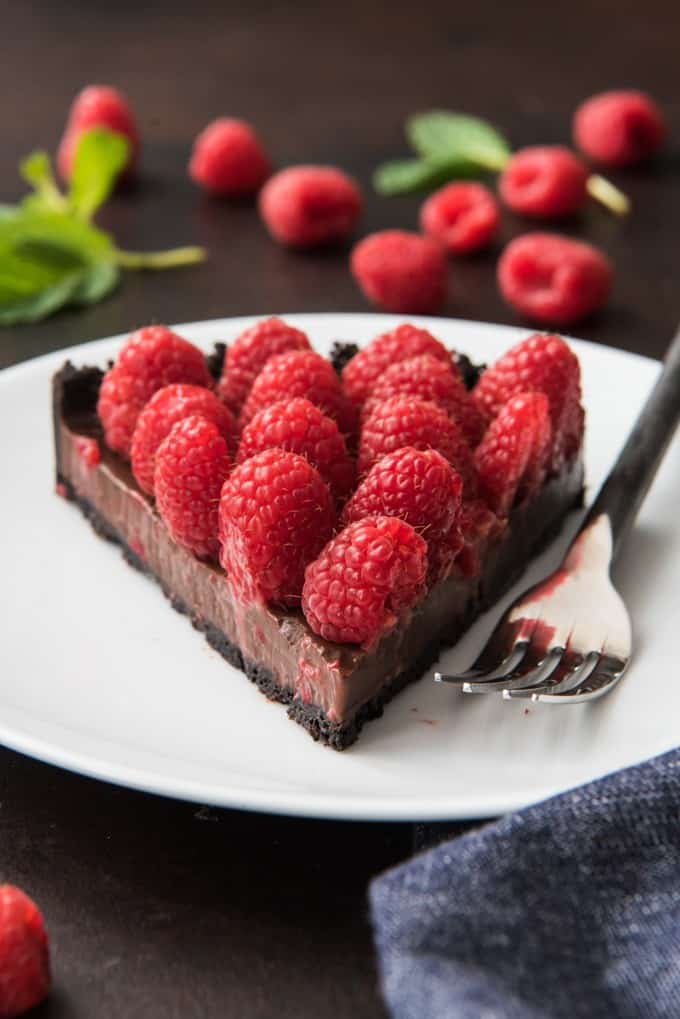 No-Bake Chocolate Hazelnut Tart with Raspberry Coulis