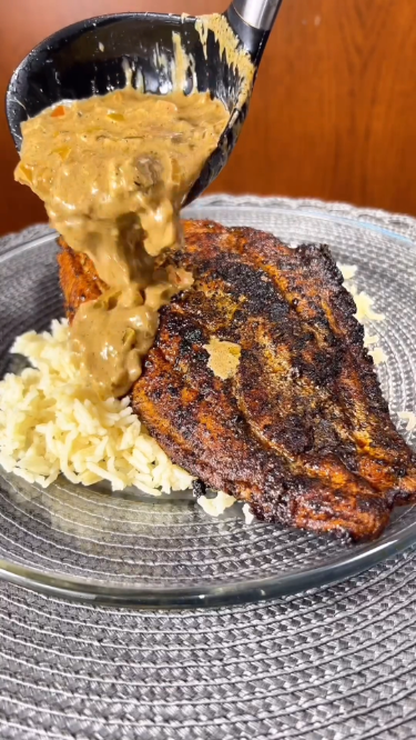 Blackened Cajun Catfish with Spicy Remoulade