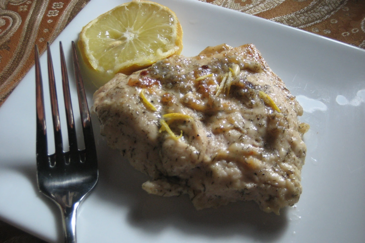 Sour Cream & Dill Chicken with Lemon Herb Sauce