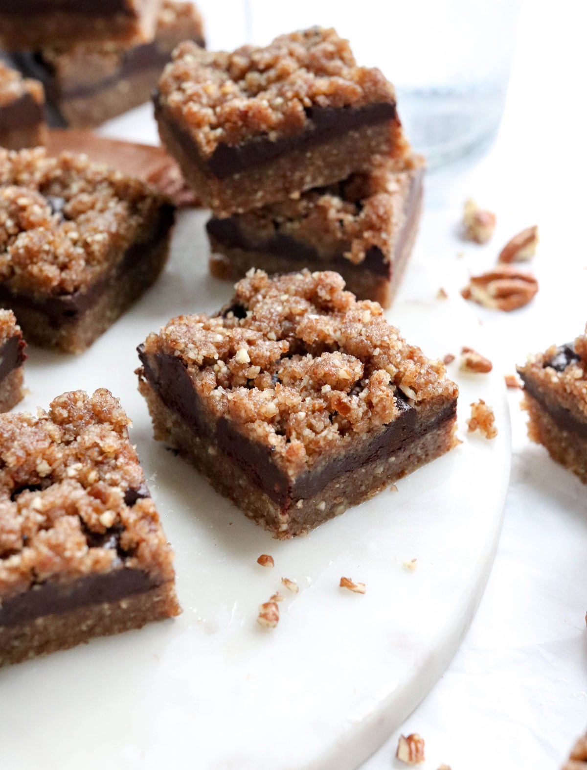 No-Bake Granbury Pecan and Dark Chocolate Dessert Bars