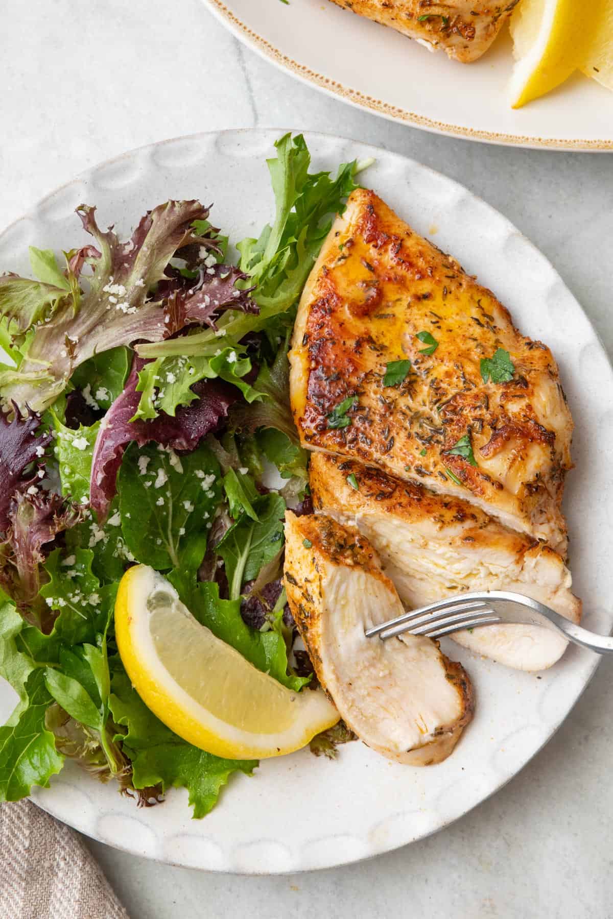 Pan-Seared Chicken with Roasted Garlic and Mixed Greens Salad