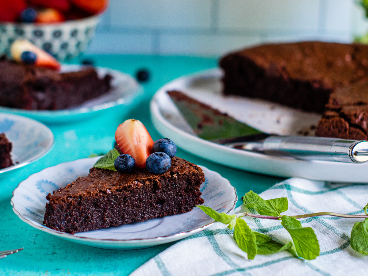 Aperol-Infused Chocolate Flourless Cake