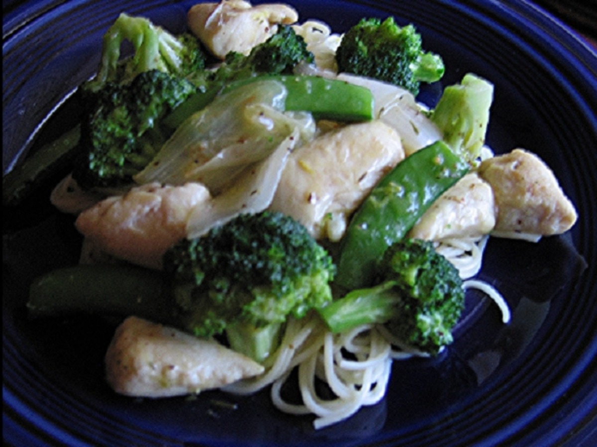 Lemon-Garlic Chicken Stir Fry