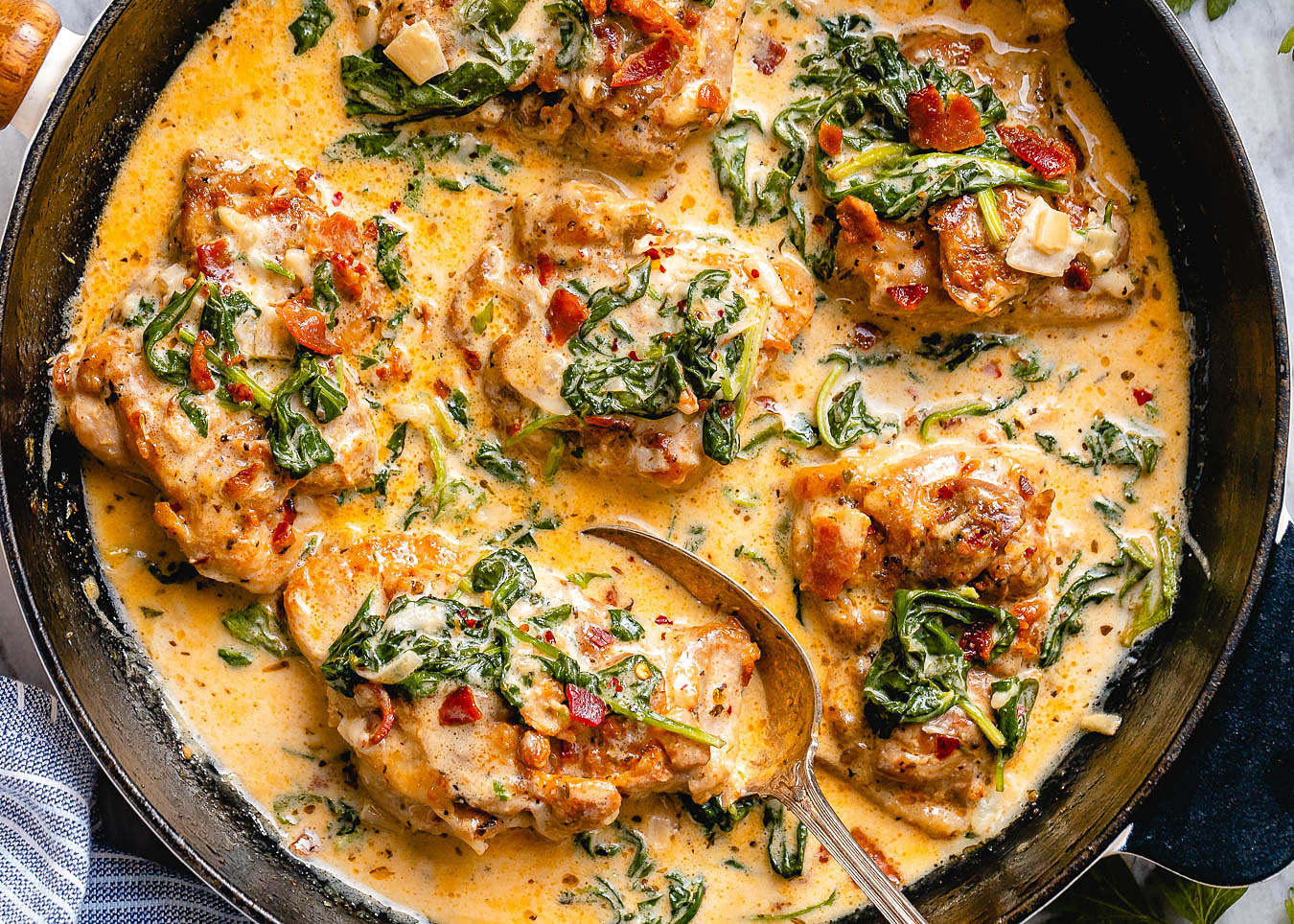 Skillet Lemon-Garlic Chicken with Spinach and Cherry Tomatoes