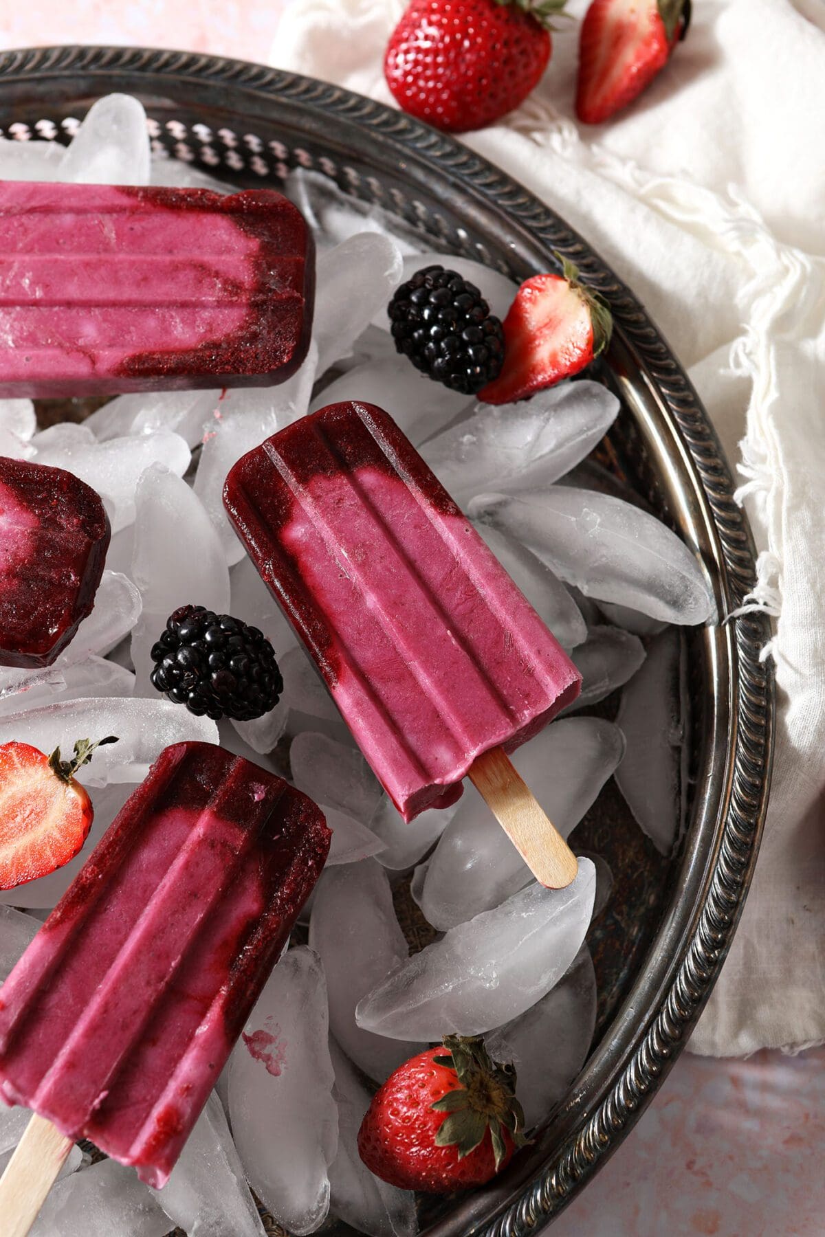 Frozen Yogurt Blackberry Strawberry Popsicles