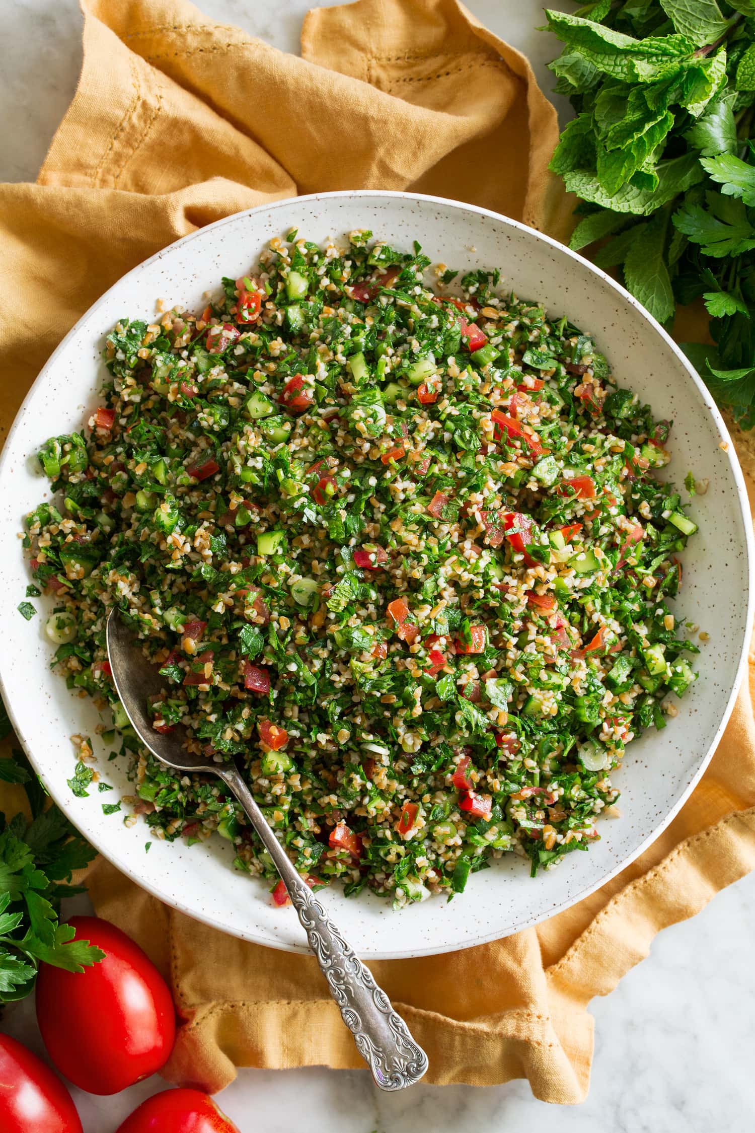 Bulgur Wheat Tabbouleh with Mint and Parsley