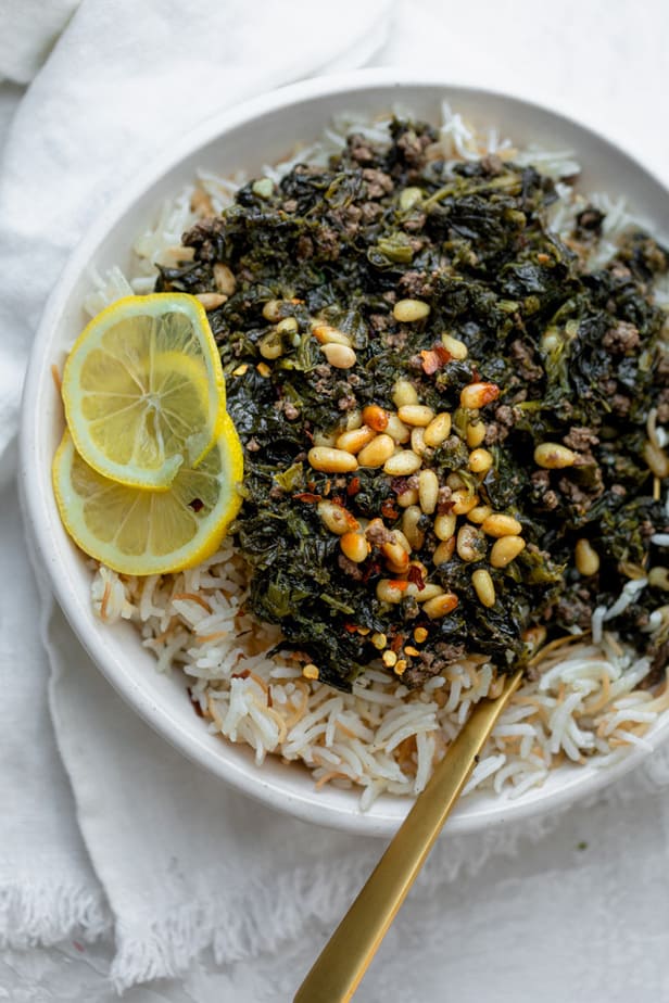 Lebanese Chickpea and Spinach Stew with Garlic and Lemon