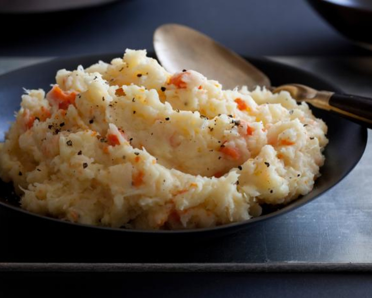 Historic Village Honey-Glazed Carrot and Parsnip Mash