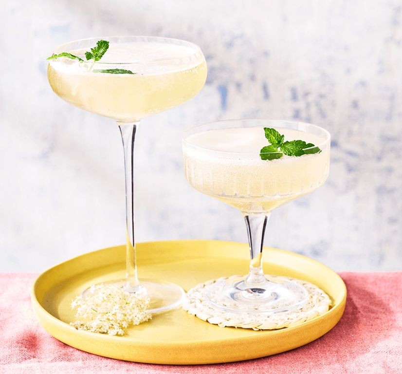 Herb-Infused Gin and Elderflower Fizz