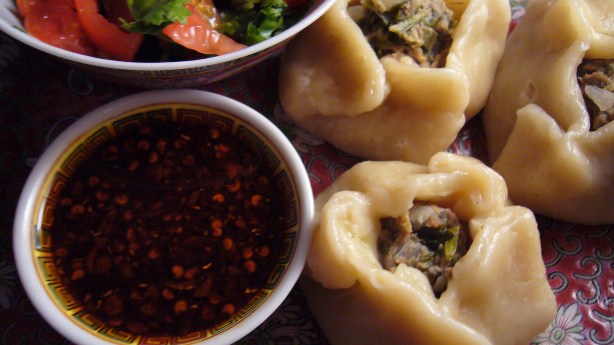 Pan-Fried Tibetan Momos with Ground Lamb and Aromatic Spices