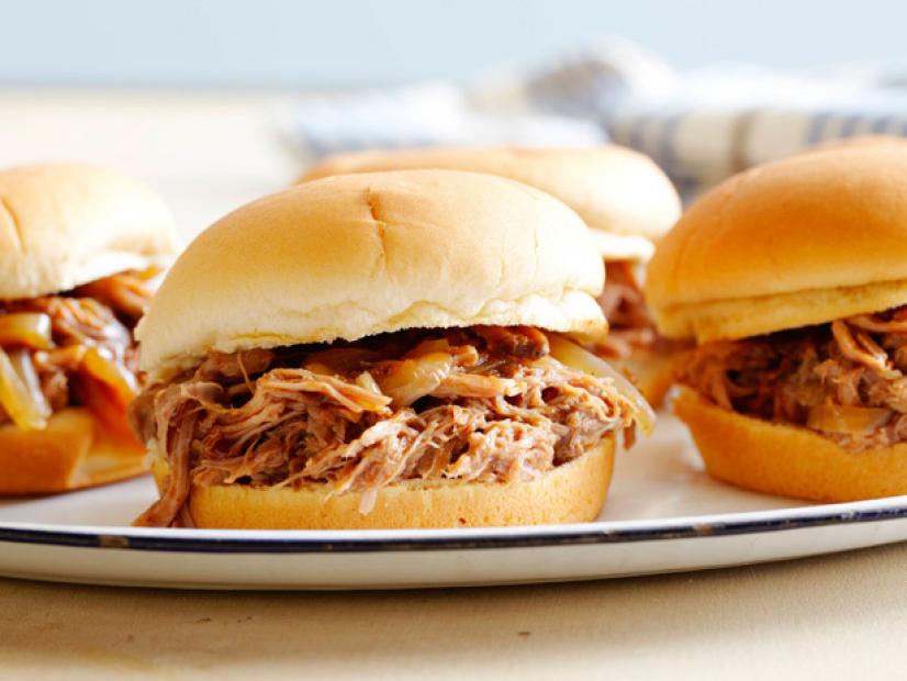 Smoked North Memphis BBQ Pulled Pork Sandwiches