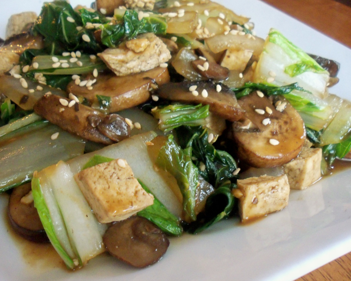 Stir-Fried Shiitake Mushrooms with Garlic and Sesame