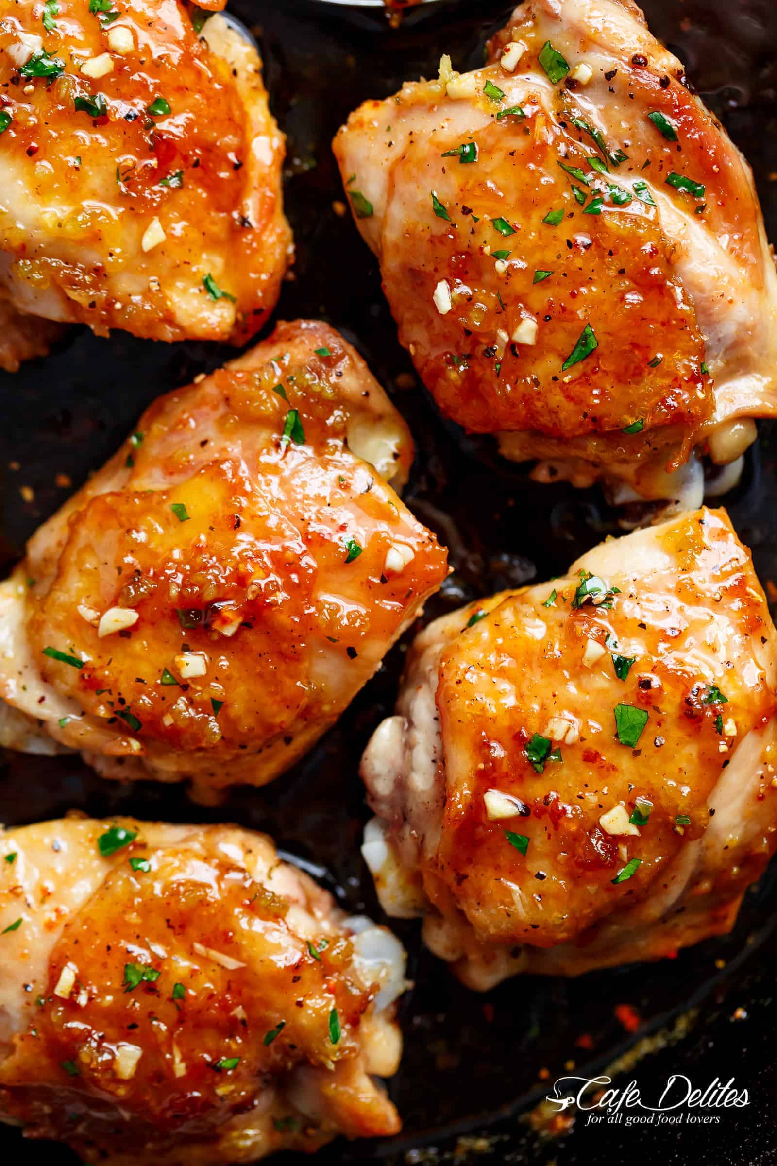 Sautéed Chicken with Honey-Garlic Glaze and Sesame Seeds