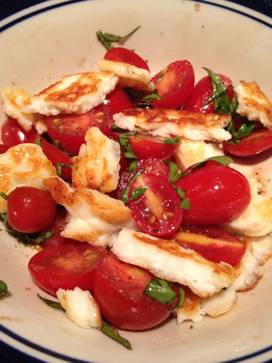 Pan-Seared Halloumi Salad with Cherry Tomatoes and Mint