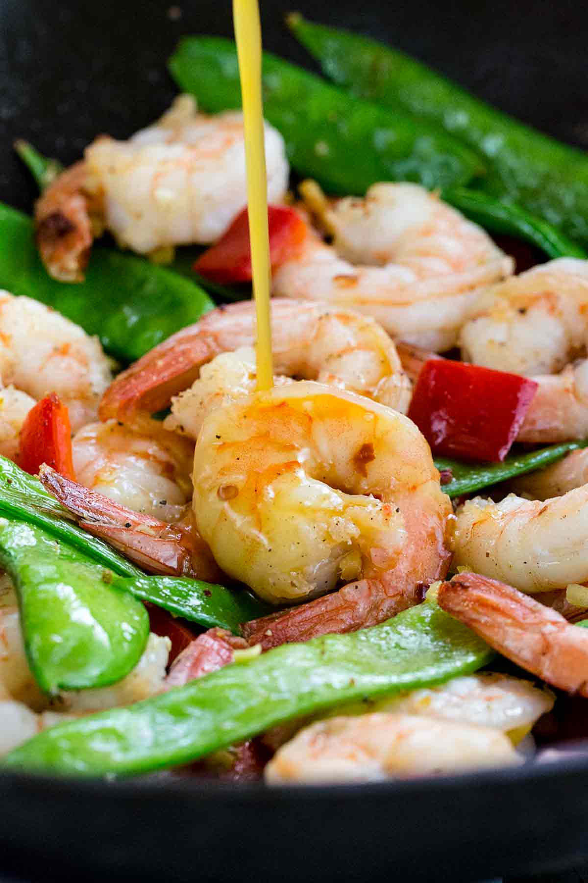 Five-Ingredient Garlic Butter Shrimp Stir Fry