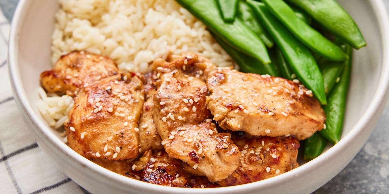 Sautéed Chicken with Ginger-Soy Glaze and Sesame Seeds
