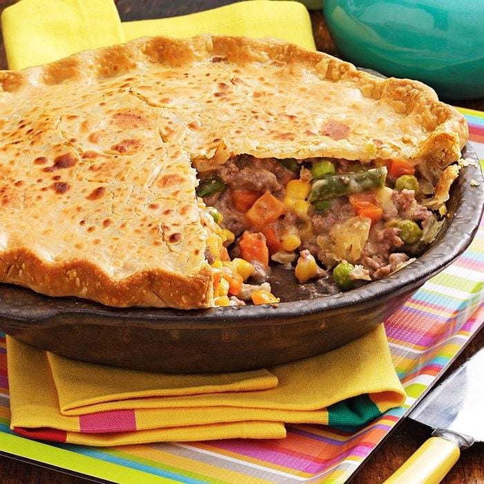 Yeast-Raised Meat Pie with Mince and Veggies